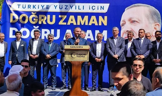 AK Parti Milletvekili adayı Nihat Kılıç'ın Suruç İlçe Seçim İrtibat Bürosu açıldı.