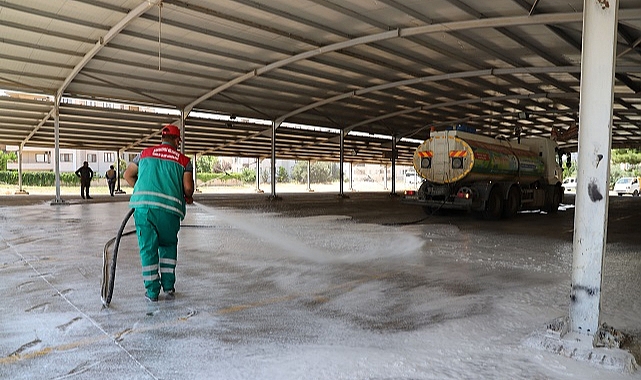 KARAKÖPRÜ'DE KURBAN KESİM ALANLARI PIRIL PIRIL EDİLİYOR