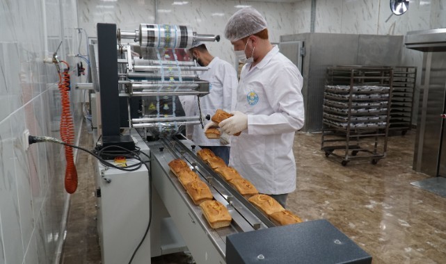 Ahmet Yesevi sosyal kompleksinde glutensiz ekmek üretimi başladı (video)