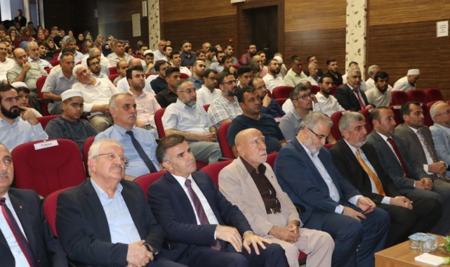 İşliyen; Hayatımızın her anında ve alanında istikamet üzerine olmalıyız