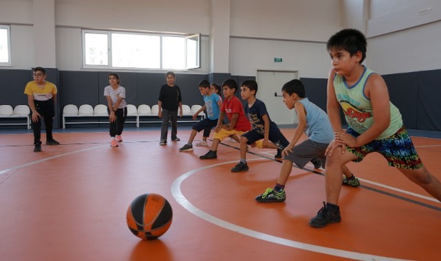 Karaköprü belediyesinin spor kurslarına çocuklardan tam not (video)