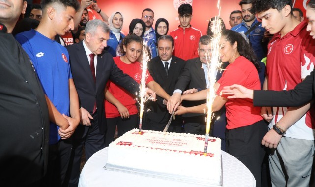 Vali Şıldak “işte Şanlıurfa, işte Türkiye, işte Cumhuriyet”