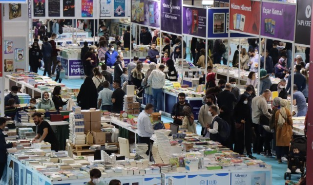 Şanlıurfa büyükşehir belediyesinden kitap fuarı (video)