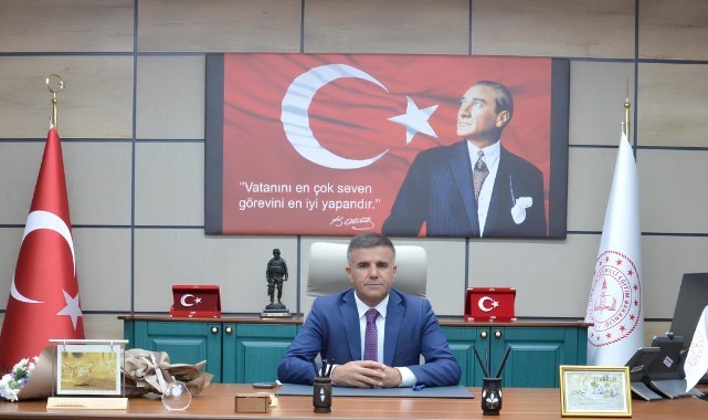 Sultanoğlu,istikbalimize açılan kapının anahtarları öğretmenlerimizin ellerindedir