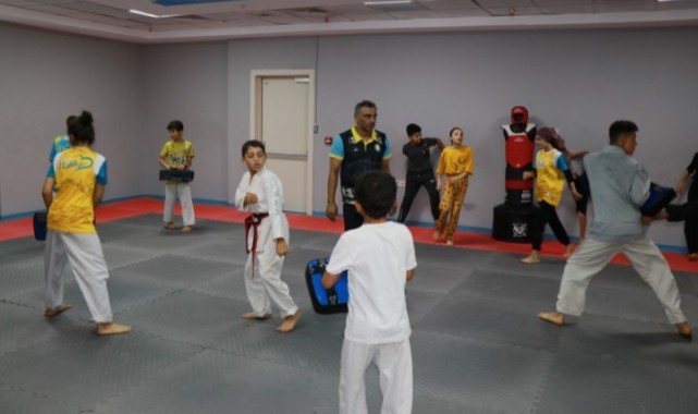 Lisanslı sporculardan Canpolat’a teşekkür (Video)
