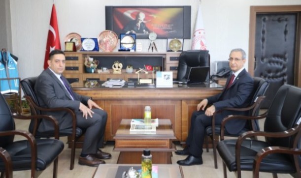 Dusak'tan Şanlıurfa İl Sağlık Müdürü Doç.Dr.Abdullah Solmaz'a ziyaret