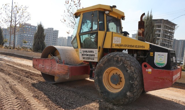 Büyükşehir Ataşehir Maşuk - Toki Yolunda Asfalt Öncesi Çalışmalara Başladı (video)
