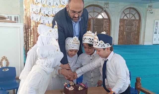 Viranşehirli minik öğrenciler Kur'an'a geçti