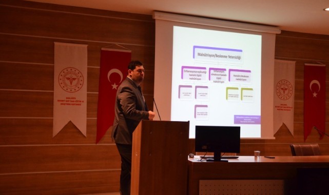 “Evde Sağlık Hizmetleri Kurum İçi Eğitim” programı gerçekleştirildi