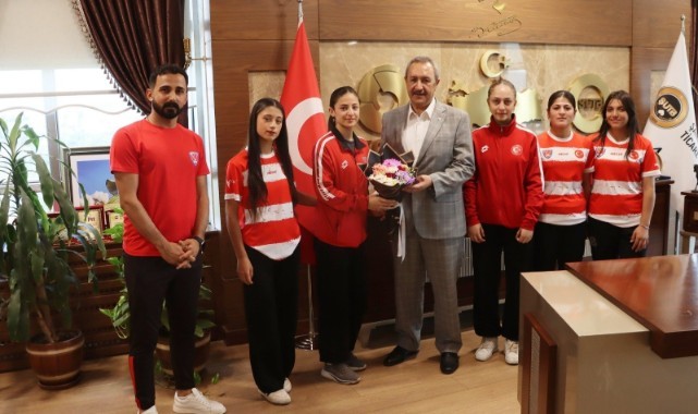 Şanlıurfa’da Genç Sporculara Anlamlı Ziyaret!