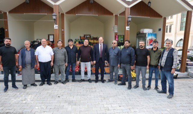 Şanlıurfa’da Yenilenen Pazar Alanı Esnafa Hizmet Vermeye Başladı!