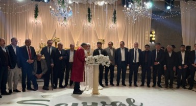 Mehmet Kaya, Burak ve Şevval Çiftinin Nikah Şahitliğini Yaptı!