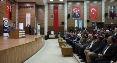 Şanlıurfa’da Toplumun Kültürel Hafızası Konferansta Ele Alındı