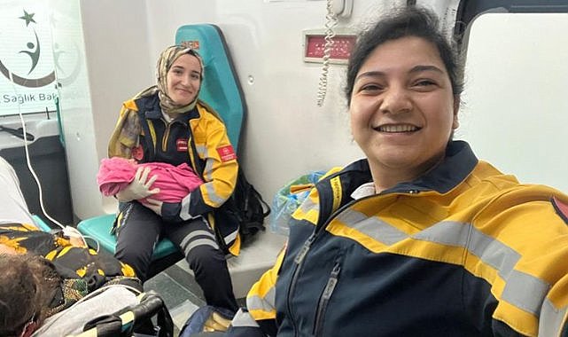 Şanlıurfa’da Ambulansta doğum heyecanı yaşandı