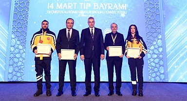 Ambulanstaki Mucize ve Örnek Duruş Bakanlıkça Ödüllendirild