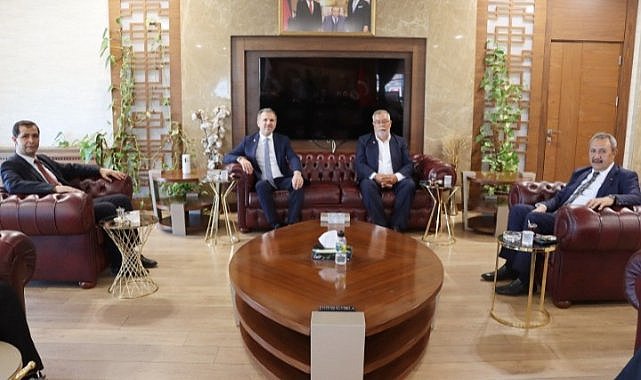 Şanlıurfa’da Ekonomi Masaya Yatırıldı! Saadet Partisi Heyeti Borsayı Ziyaret Etti