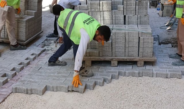 Deforme Olan Yollar Haliliye'de Tek Tek Yenileniyor