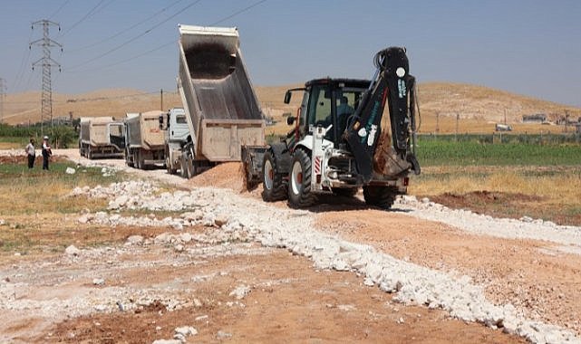 Haliliye Belediyesi Kırsal Yollarda Çalışmalarını Sürdürüyor