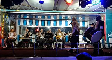 Şanlıurfa Birecik’te Festival Başladı! Vatandaşlar Meydanda Buluştu