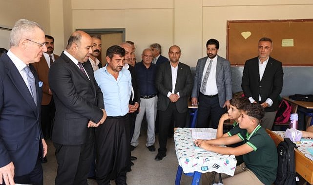 Şanlıurfa’da 400 Öğrenciye Kırtasiye Malzemesi Dağıtıldı