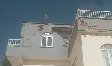 Şanlıurfa’da Deprem Sonrası Eski Yapılarda Çatlaklar Tespit Edildi