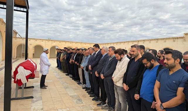 Harran Üniversitesi Hastanesi’nden Doç. Dr. Mehmet Kenan Erol’a Veda