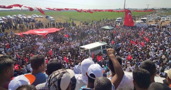 ŞANLIURFA ŞEHİDİNİ UĞURLADI