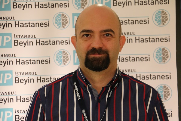 UZMANLAR UYARIYOR! 3 YAŞ ÖNCESİ ÇOCUĞUNUZ EKRANA TEMAS ETMESİN!