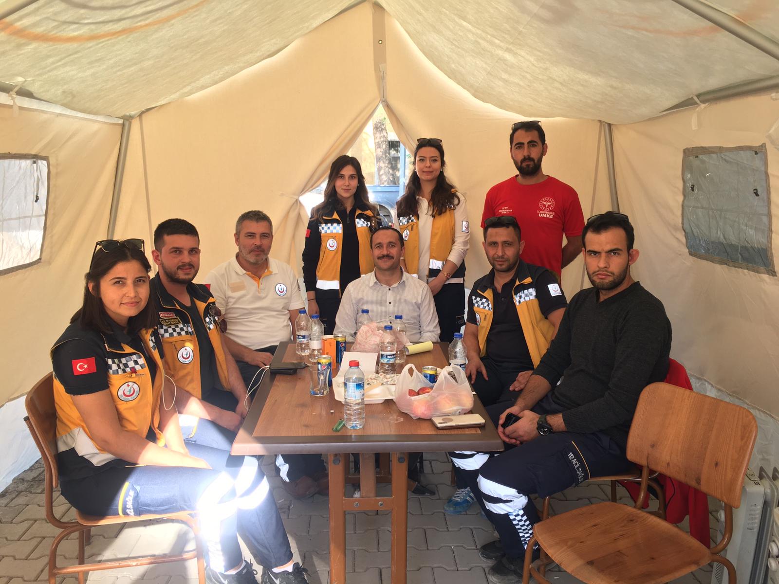 SAĞLIK MÜDÜRÜ ERKUŞ SAHADAN EKSİK OLMUYOR