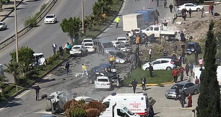 Hatay da Tır, biçti geçti